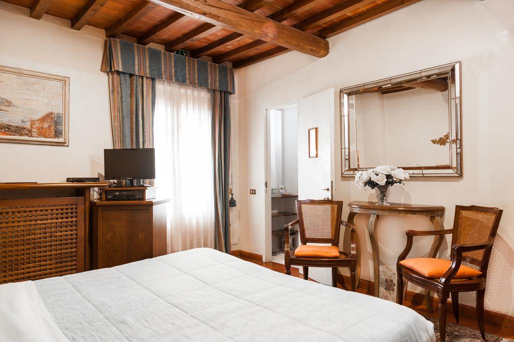 Tenuta Le Viste Bed & Breakfast Scandicci Ruang foto