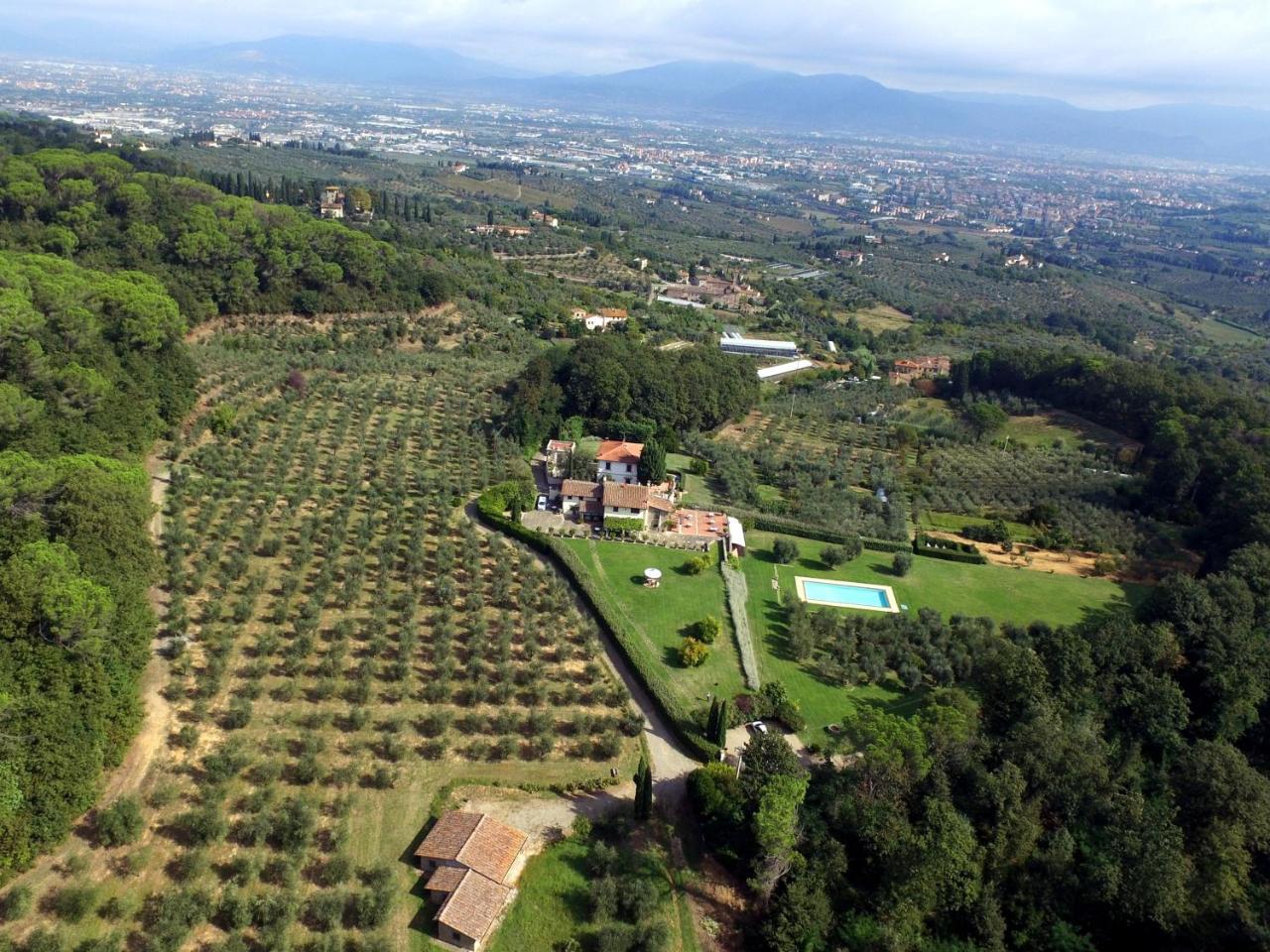 Tenuta Le Viste Bed & Breakfast Scandicci Bagian luar foto