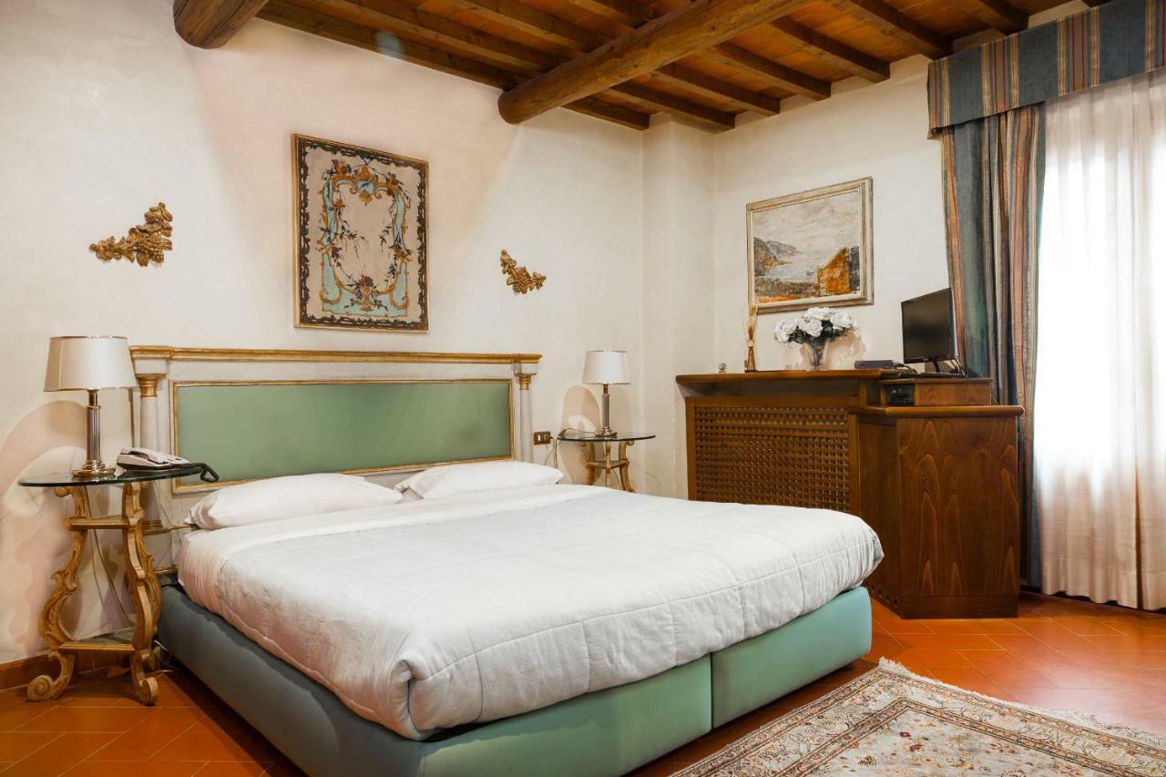Tenuta Le Viste Bed & Breakfast Scandicci Bagian luar foto
