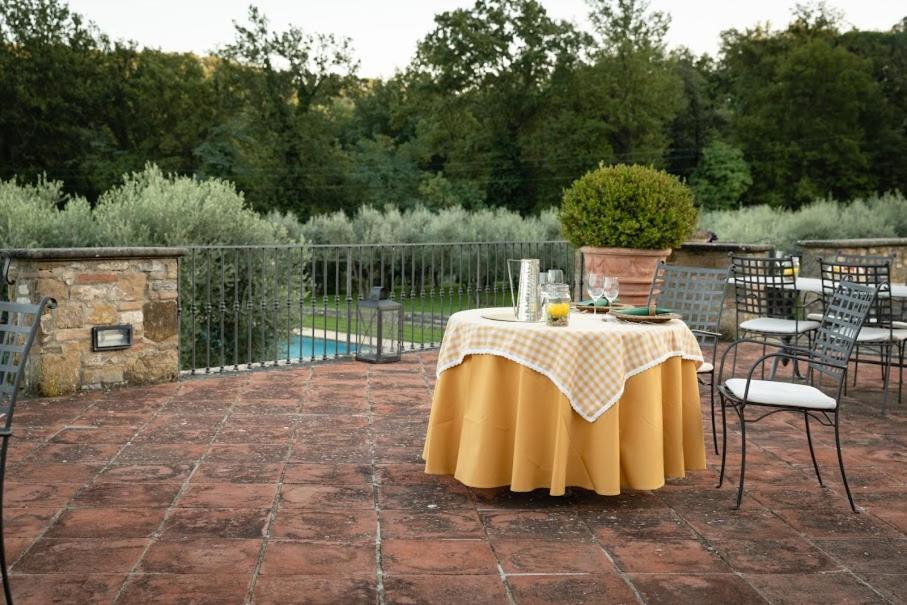 Tenuta Le Viste Bed & Breakfast Scandicci Bagian luar foto